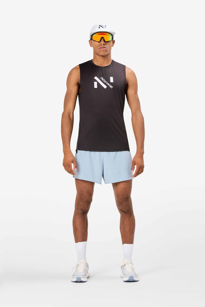 NNormal Race Tank Top Mustat | EXUDHYP-35